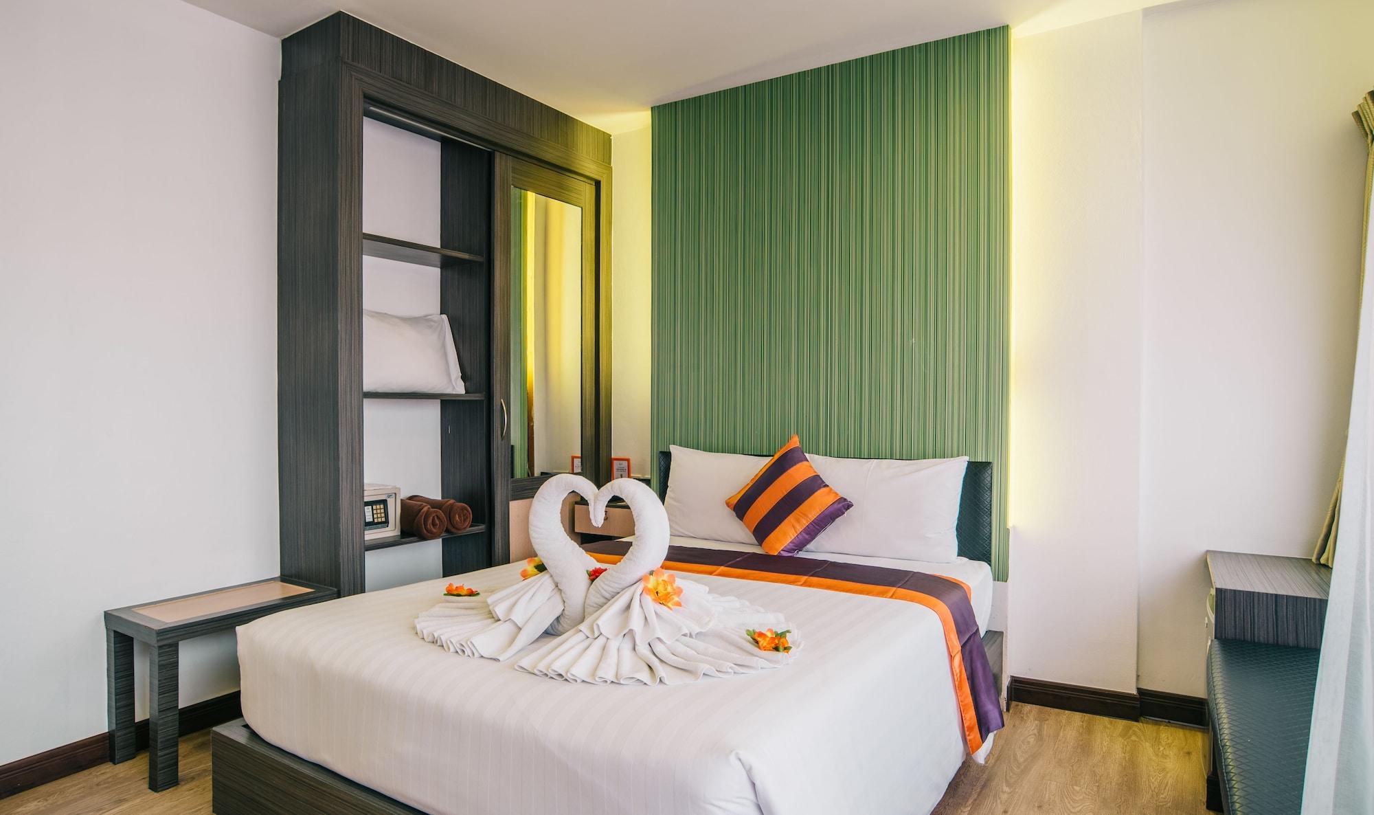 Studio Patong By Icheck Inn Phuket Exterior photo