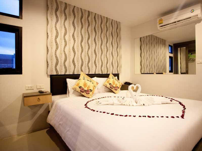 Studio Patong By Icheck Inn Phuket Exterior photo