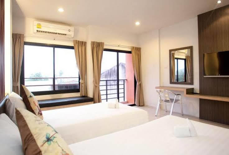 Studio Patong By Icheck Inn Phuket Exterior photo